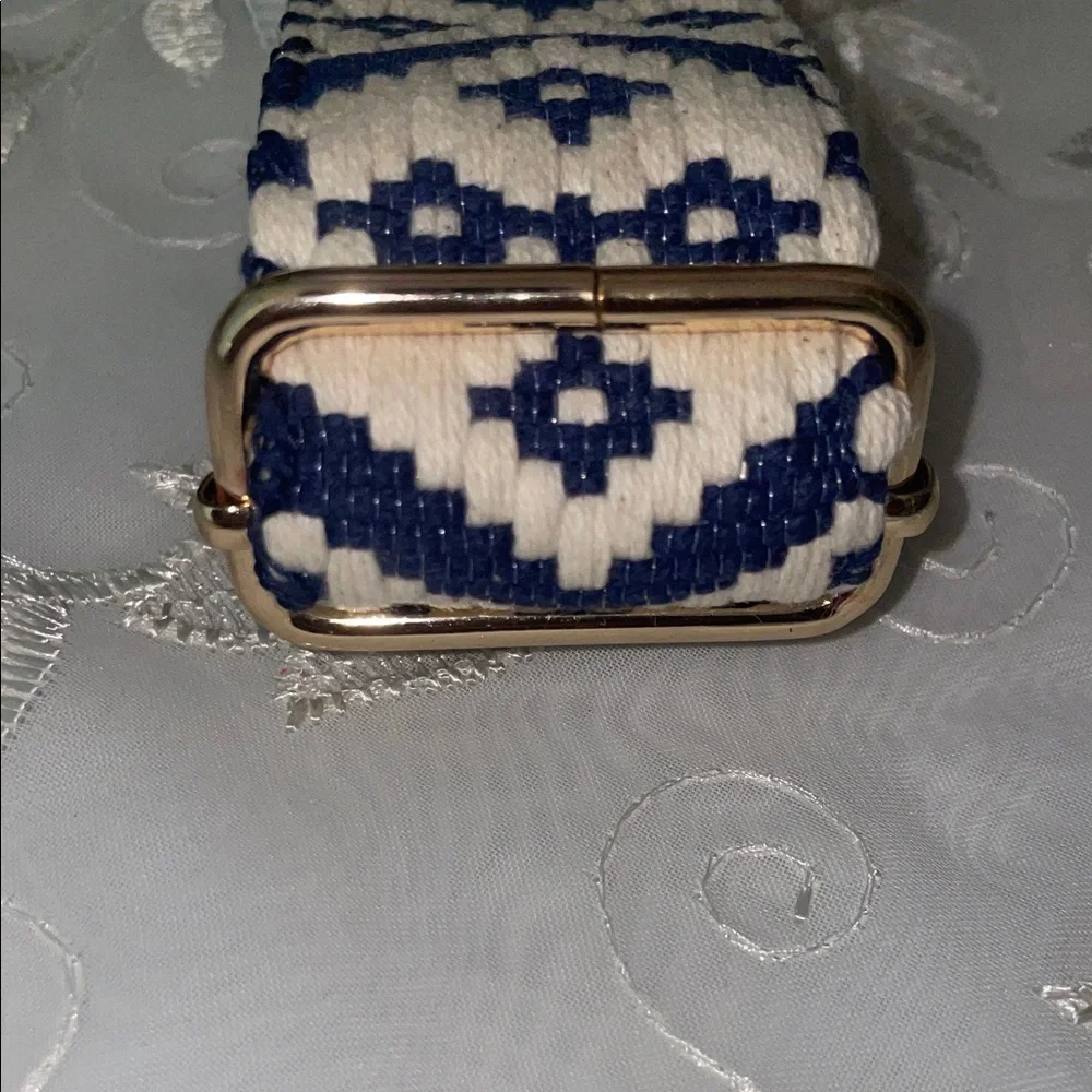 Navy and Cream Patterned Strap - Picture 3 of 3